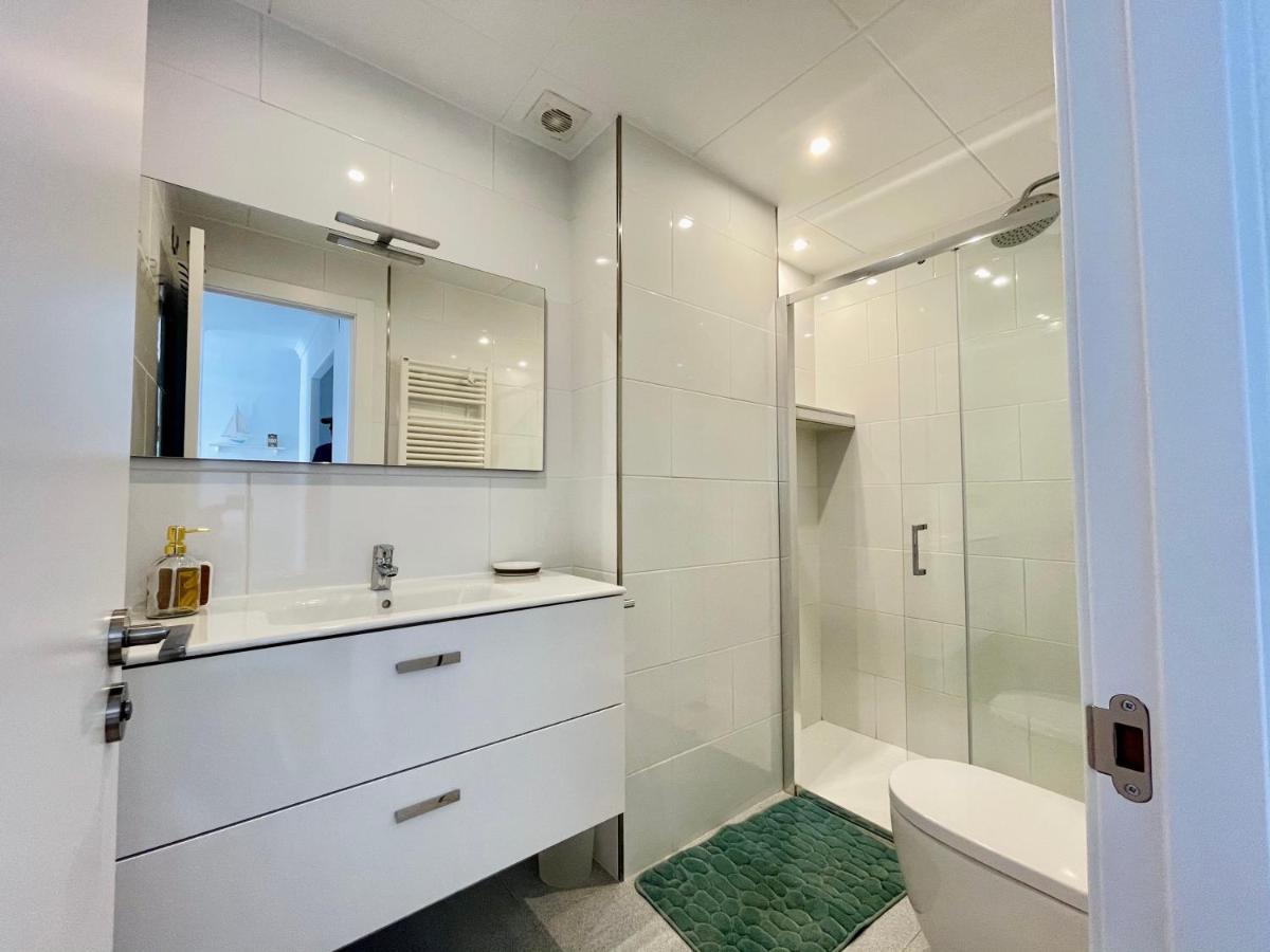 Acogedor Y Centrico Apartamento A 1' De La Playa Roses Exteriér fotografie
